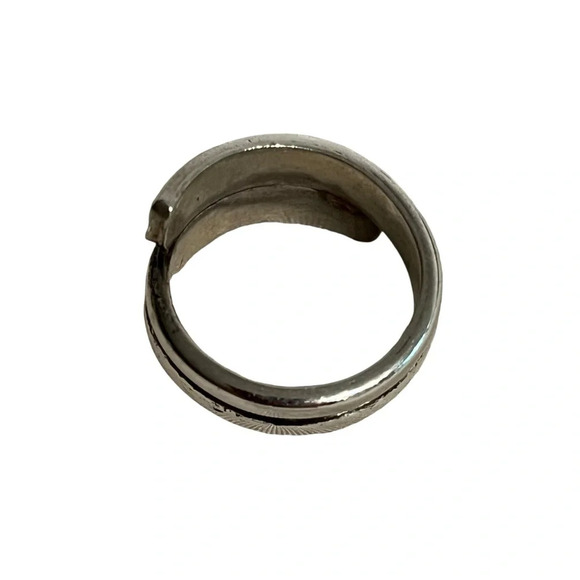 Southwestern Mexican Sterling 925 Silver Wrap Ring Wrap Band Marked Size 6.5 - Picture 10 of 12